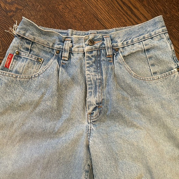 Men’s Vintage 90’s Union Bay Jeans with Pleats size 32 - Picture 2 of 7